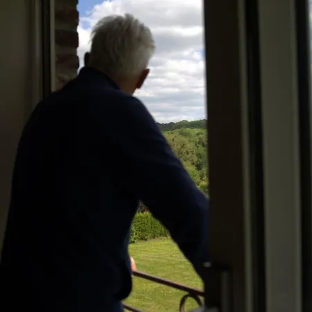 酒店 特古尔达尔伟伦图文酒店 *