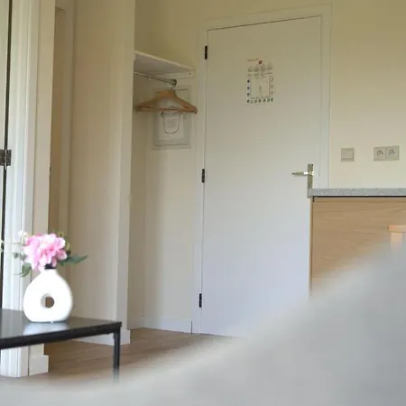 特古尔达尔伟伦图文酒店